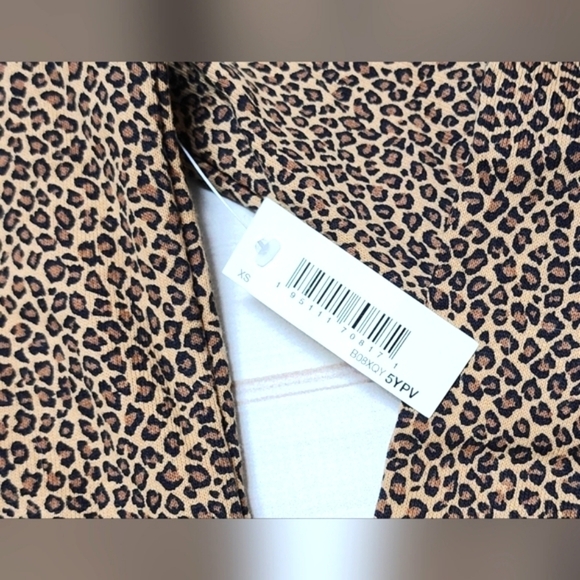 Amazon Essentials Women's  Hooded Tunic Cheetah Print Sweatshirt XS New With Tag - Picture 5 of 8